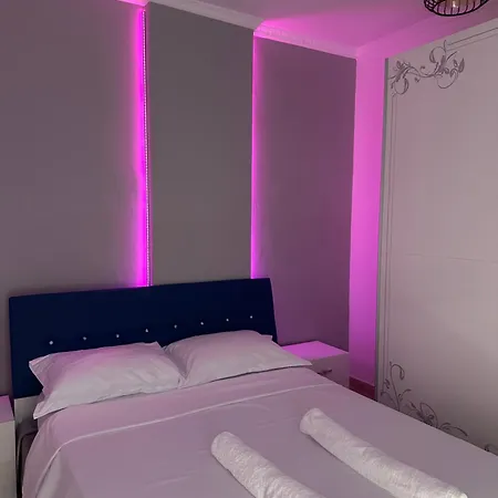 Blue Adria Apartamento *