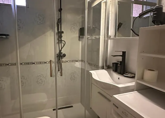 Blue Adria * ドゥラス